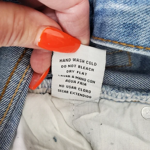 Easel Los Angeles Distressed Denim Shorts High Rise NWT Size Small Button Fly - Picture 10 of 11